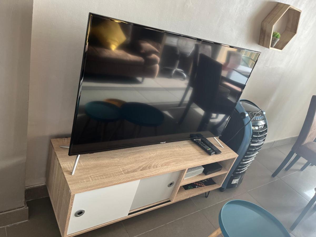Apartment Sun Escape, Renove Climatise 3 Pieces 4-6 Pers, 350m De La Marseille