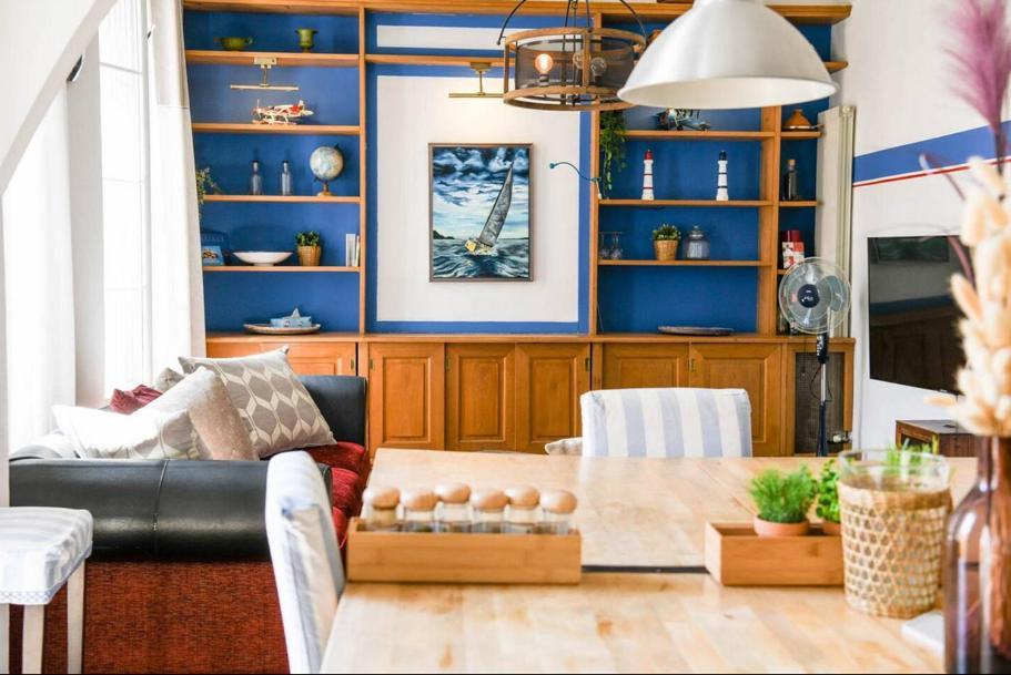 Le Leca, Typiquement Marseillais -75m2 Apartment