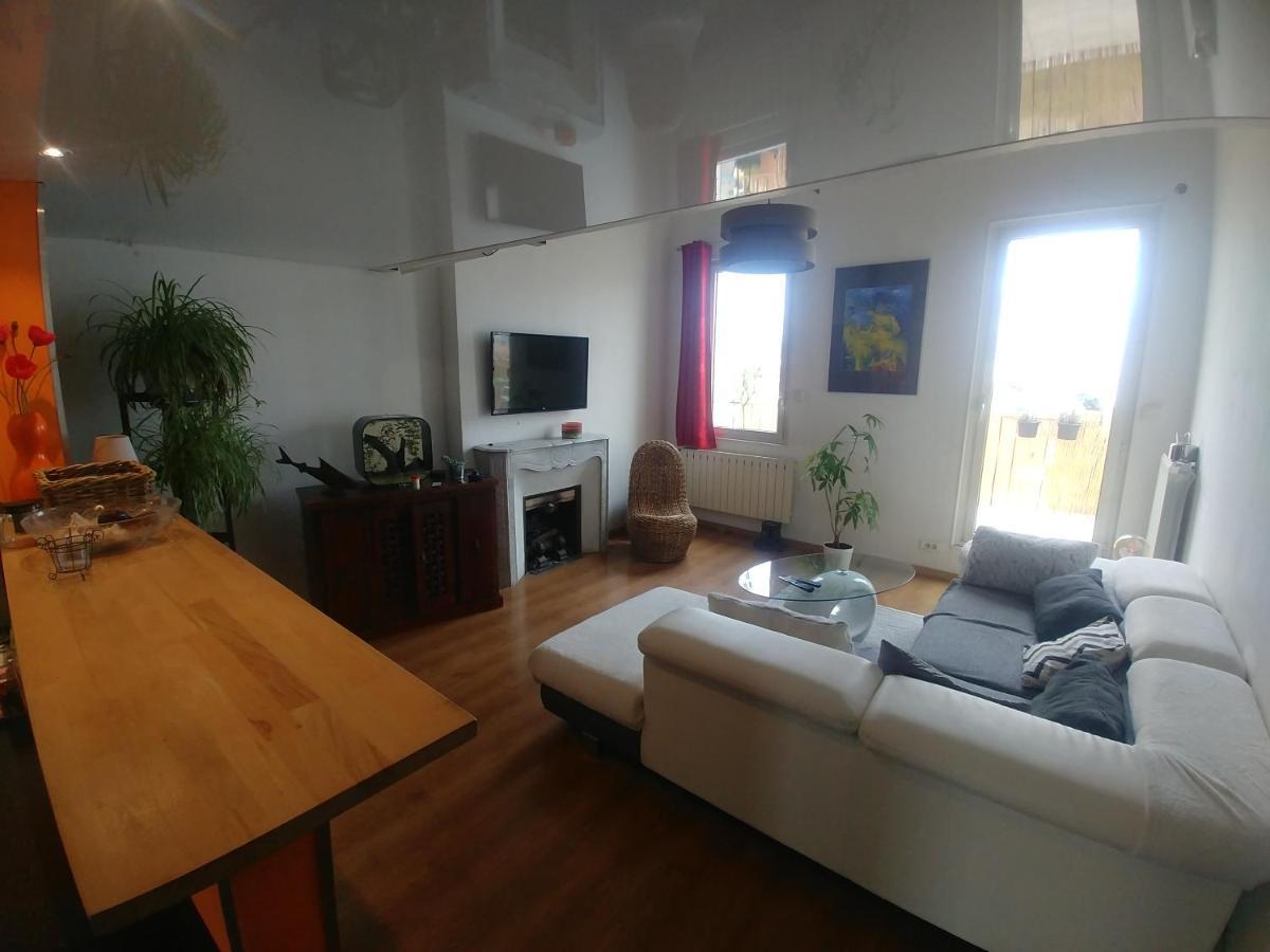 Loft T3 90 M2 + Terrasses - Acces Direct Plage/bus Apartment