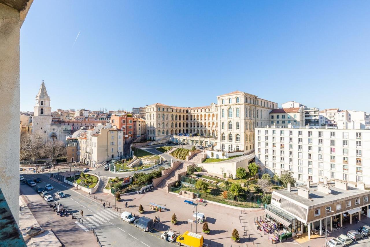 La Belle Vue - 65m2 Au Dernier Etage Avec Ascenseur Apartment Marseille