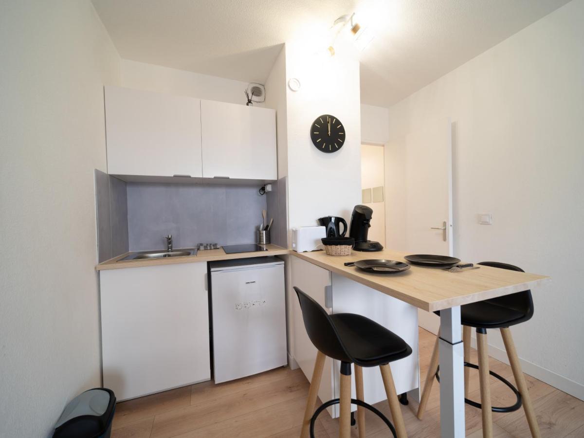 Apartment Appartement Climatise Avec Parking A 6Min A Pied De La Gare St Charles Marseille