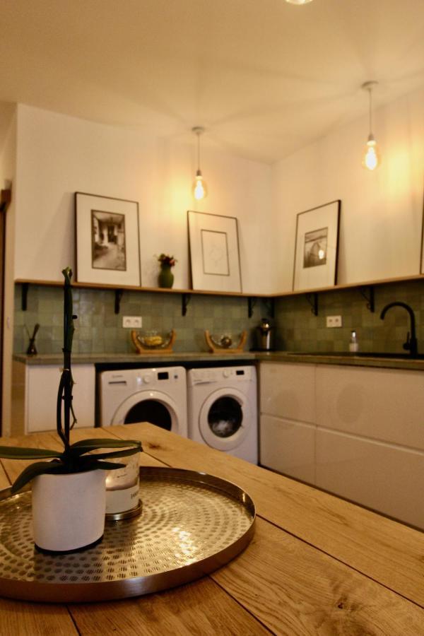 Chic And Nenwly Renovated - Location Apartment Marseille