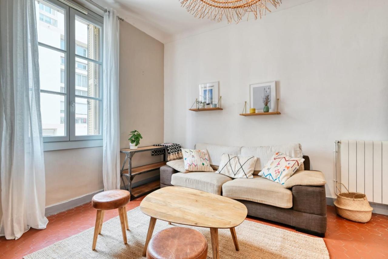 Apartment Cosy Situe A 100m Des Plages Et De La Spendide Corniche