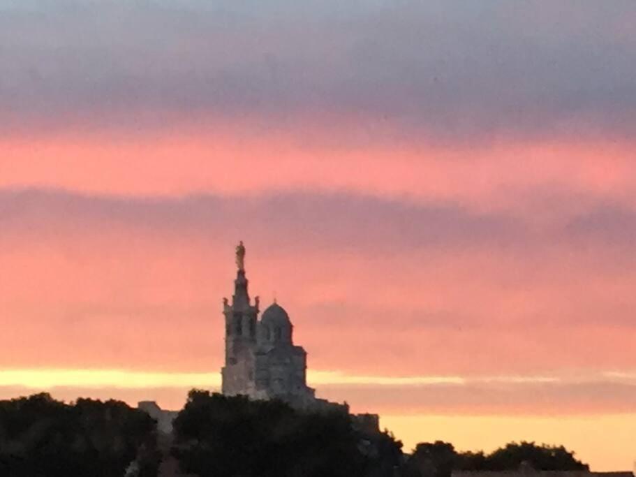 Appartement Spacieux T4 Tout Confort Quartier Perier Terrasse Et Vue Marseille