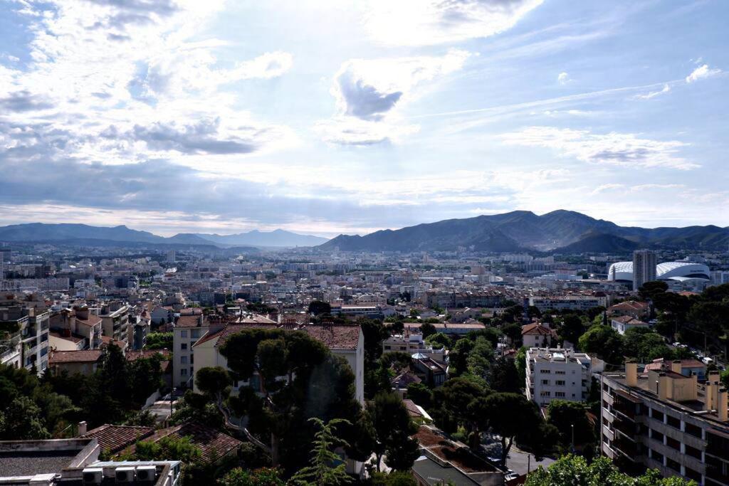 Spacieux T4 Tout Confort Quartier Perier Terrasse Et Vue * Marseille