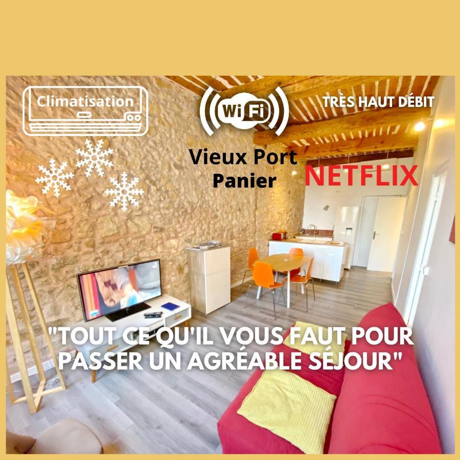 Vieux Port Proximite Panier Clim Cachet Marseilles
