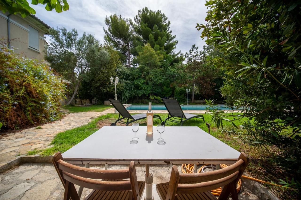 Apartment Tout Equipes Climatises Piscine Et Jardin Marseille