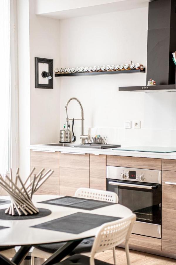 Appartement Grand 2 Avec Balcon Parc Longchamp *
