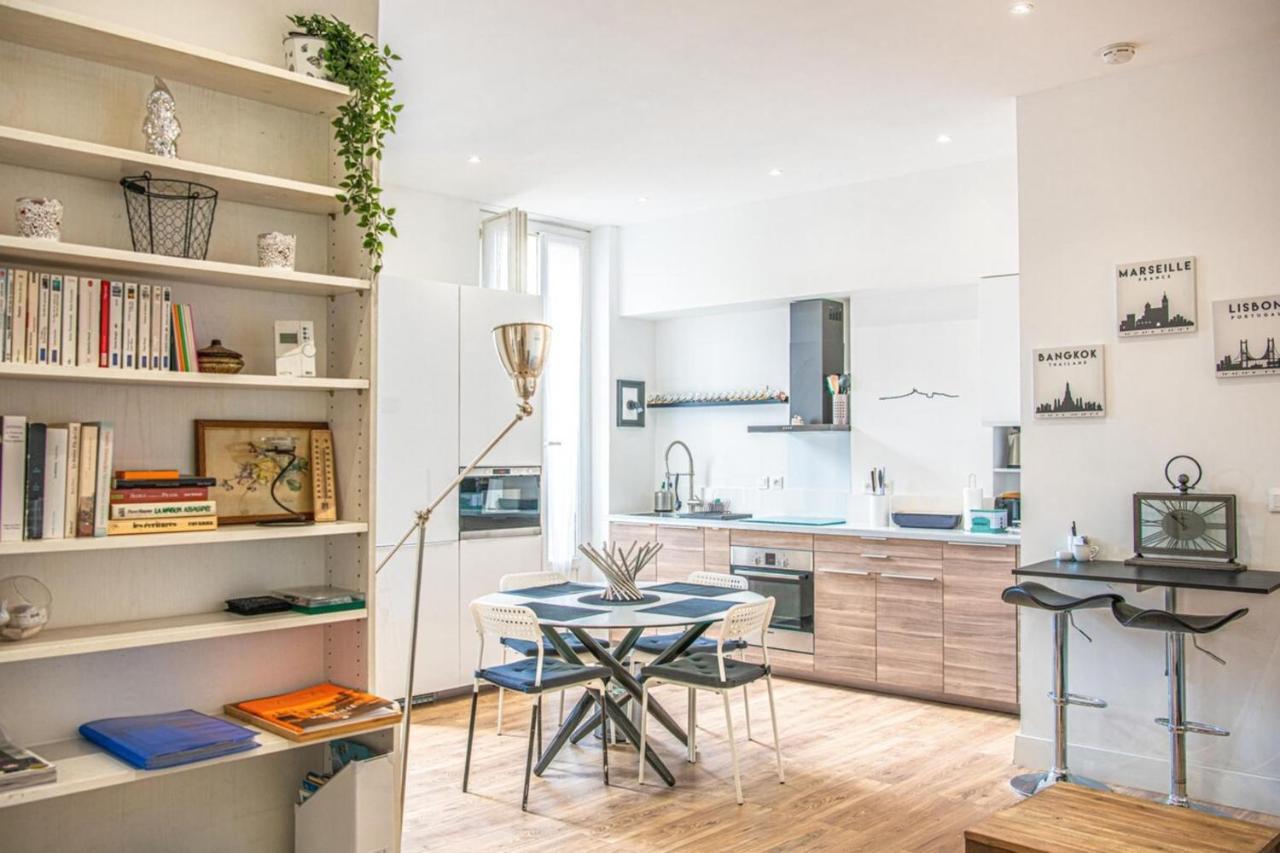 Grand 2 Avec Balcon Parc Longchamp Apartment Marseilles