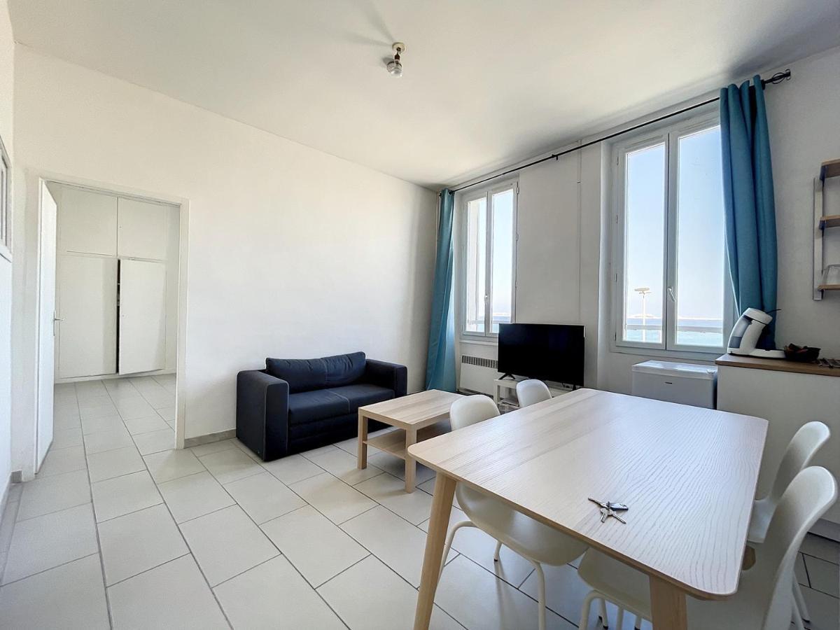 4 Couchages Bord De Pointe Rouge * Marseilles