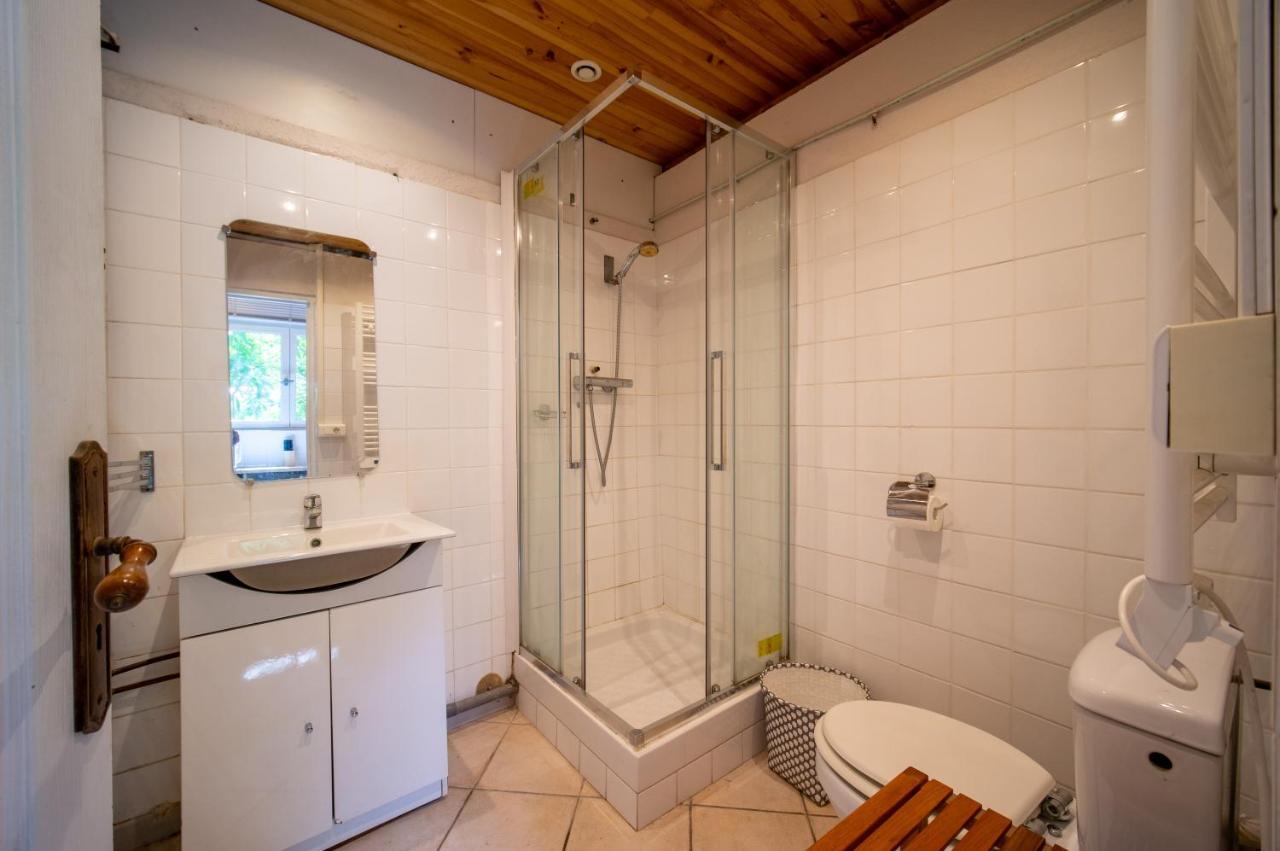 Tout Equipes Climatises Piscine Et Jardin Apartment Marseille
