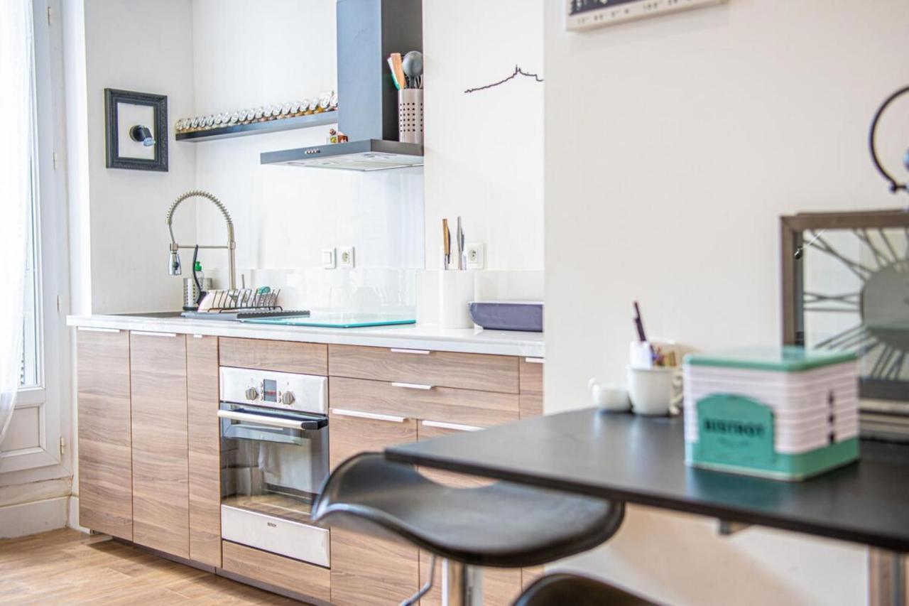 Grand 2 Avec Balcon Parc Longchamp Apartment Marseilles