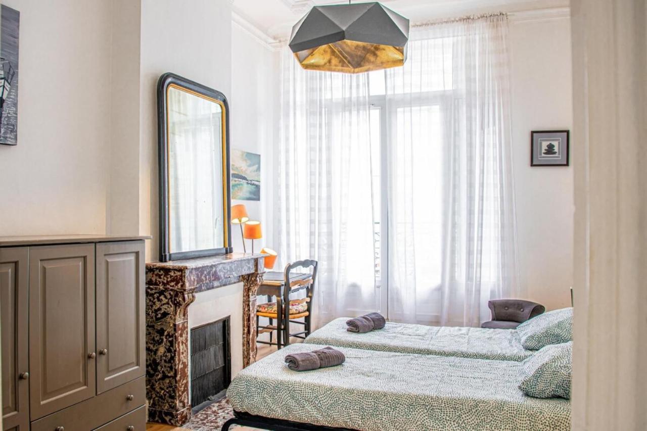 Appartement Grand 2 Avec Balcon Parc Longchamp *