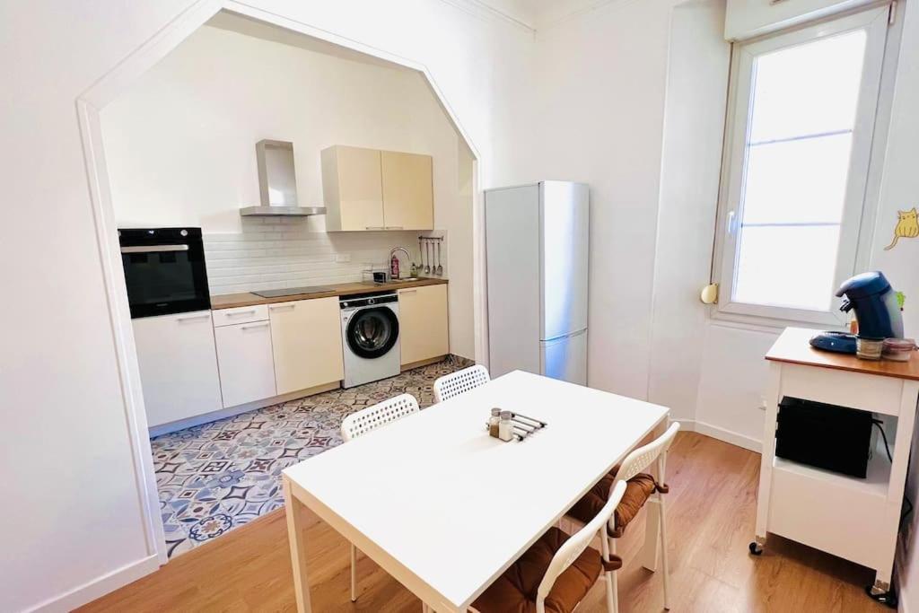 Joli T2 A Noailles Entre Le Vieux-port Et La Plaine Marseilles