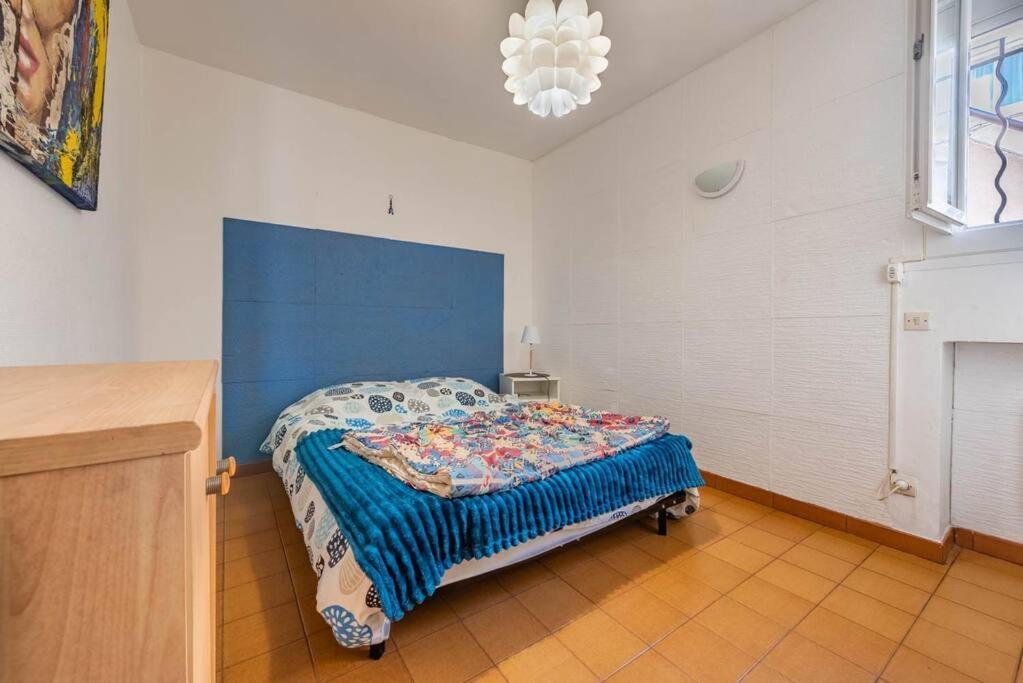 Bel T2 Climatise Entre Et Calanque Appartement Marseilles