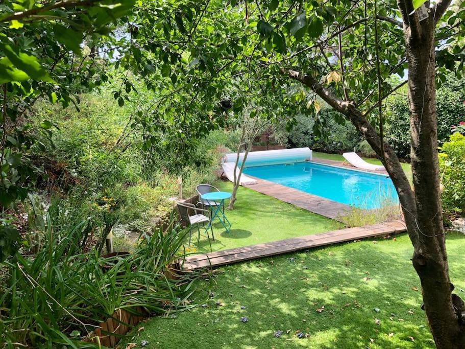 Magnificent House With Pool And Garden * Marseilles