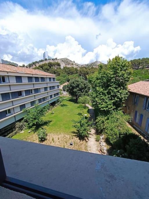 Apartment Equipe Calanques/ Luminy Marseilles