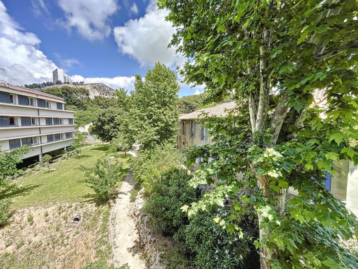 Apartamento Equipe Calanques/ Luminy Marselha