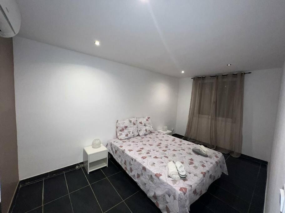Apartment Grand Climatise Et Fonctionnel