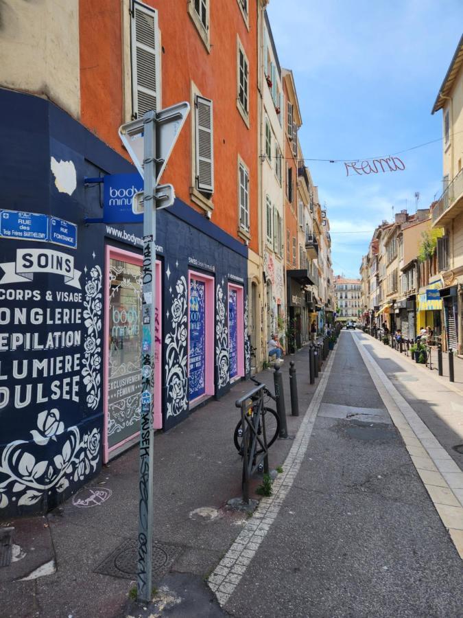 Le Panier De Papet,marseille Central, Au Coeur Du Cours Julien,vieux Port