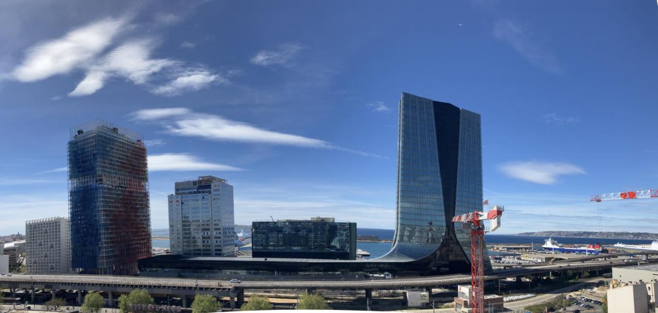 Appartement Duplex - Vue Exceptionnelle - Quartier Euromed-avec Box