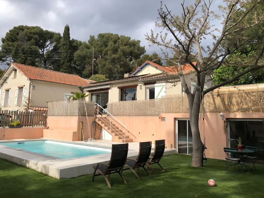 Holiday home Maison Avec Piscine Aux Portes Des Calanques