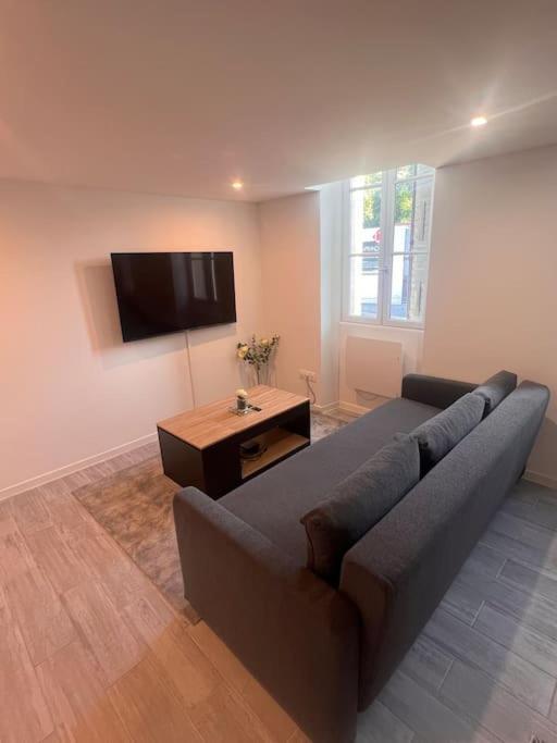 Apartment T2 Neuf Et Moderne Climatiser Avec Netflix Amazon Marseille