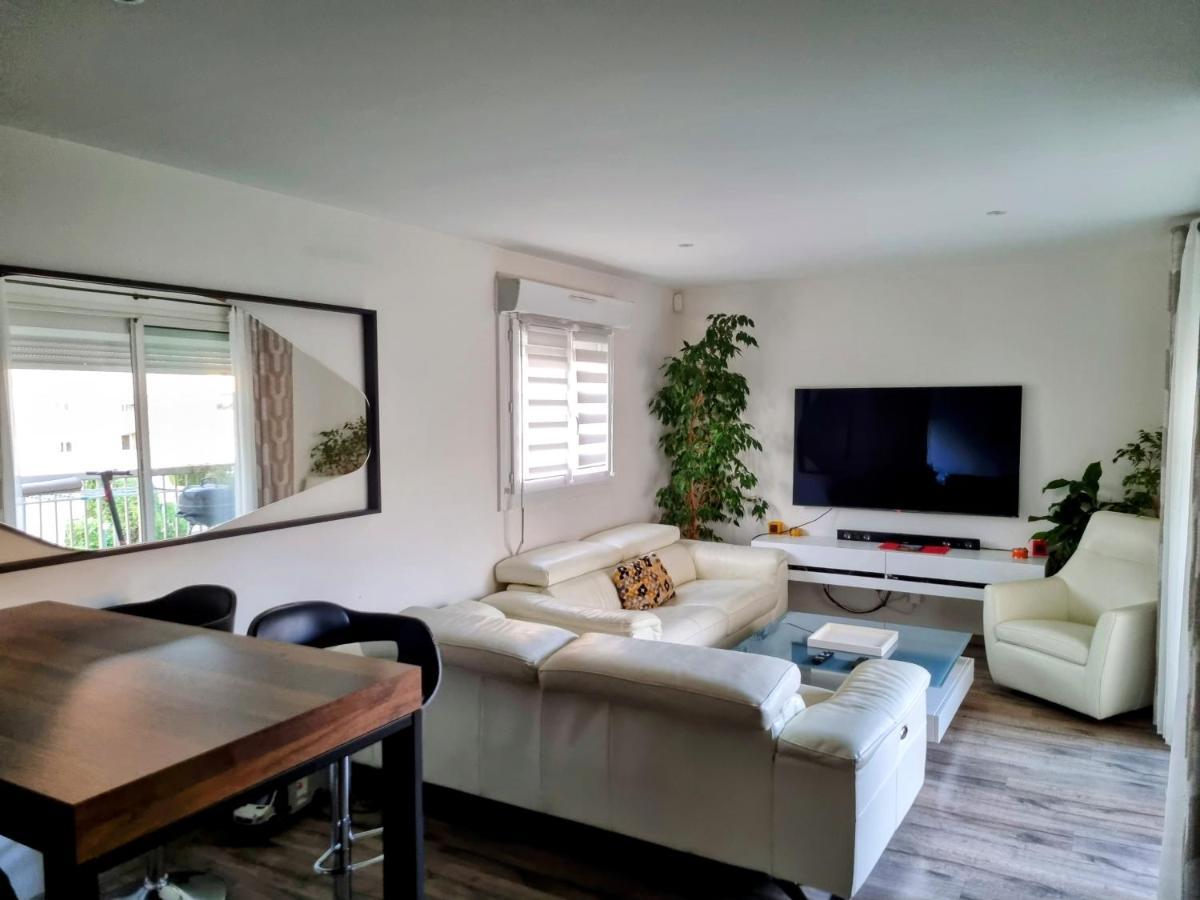 T4 Plage Pointe Rouge Apartment Marseille