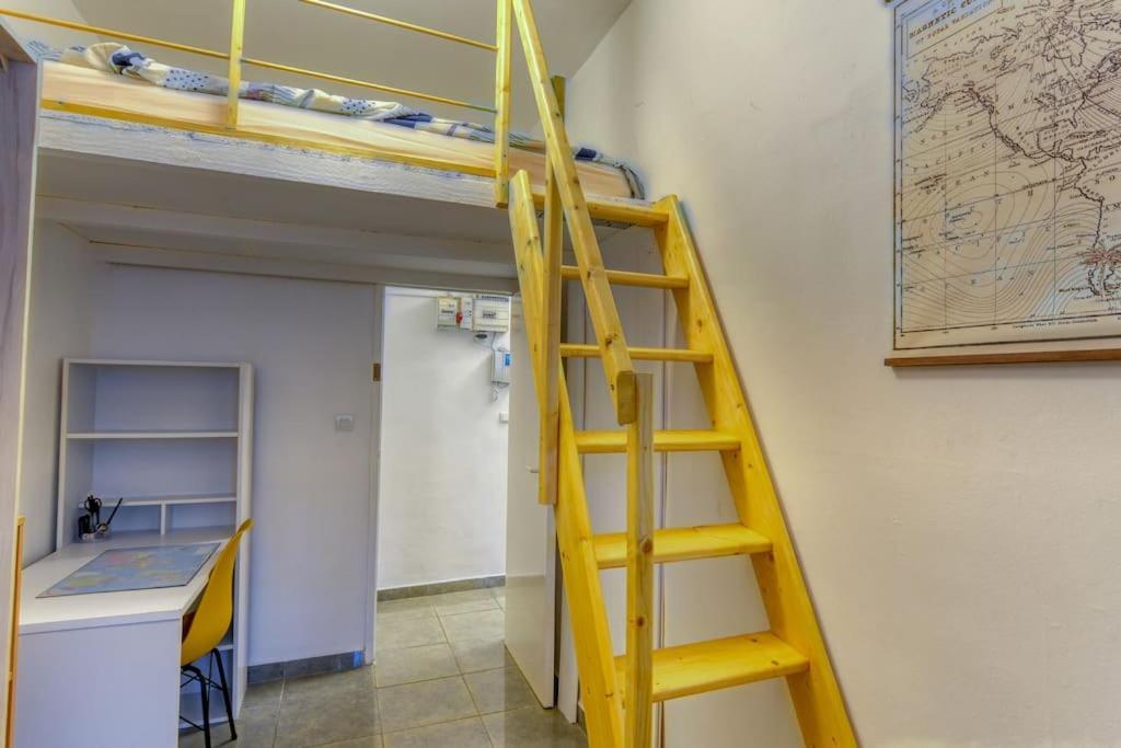 Apartment Grand 5 Avec Jacuzzi Exterieur Privee *