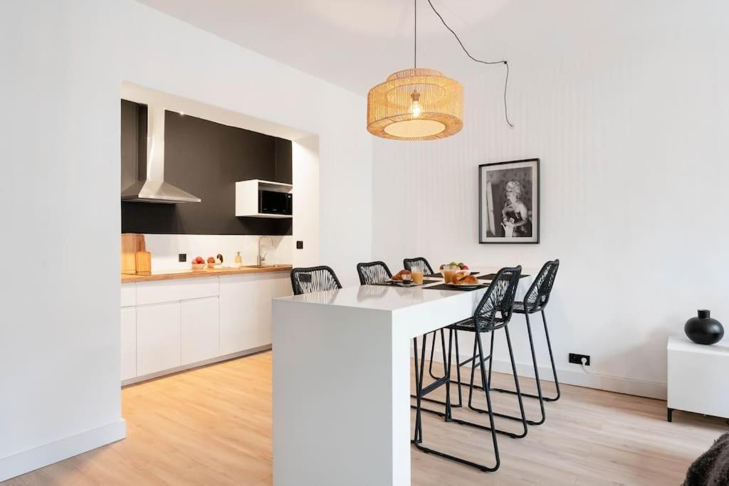 La Belle Aventure Au Soleil Du Vieux-Port Apartment