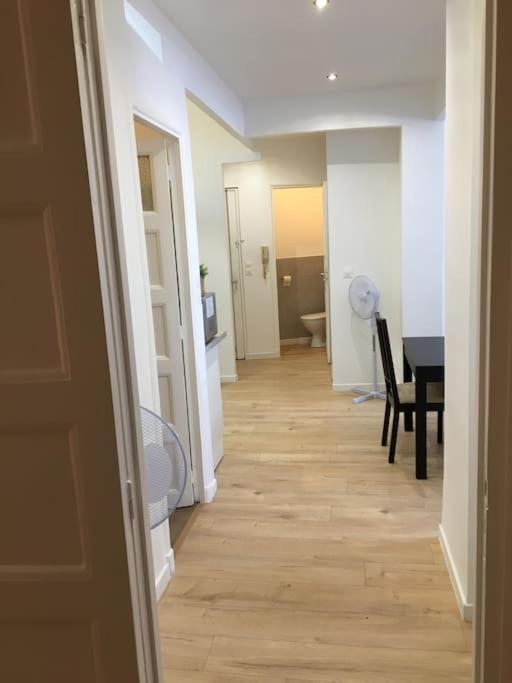 Flc - St Charles 100 M, 10 Guests 3 - Box En Sus Apartment Marseille