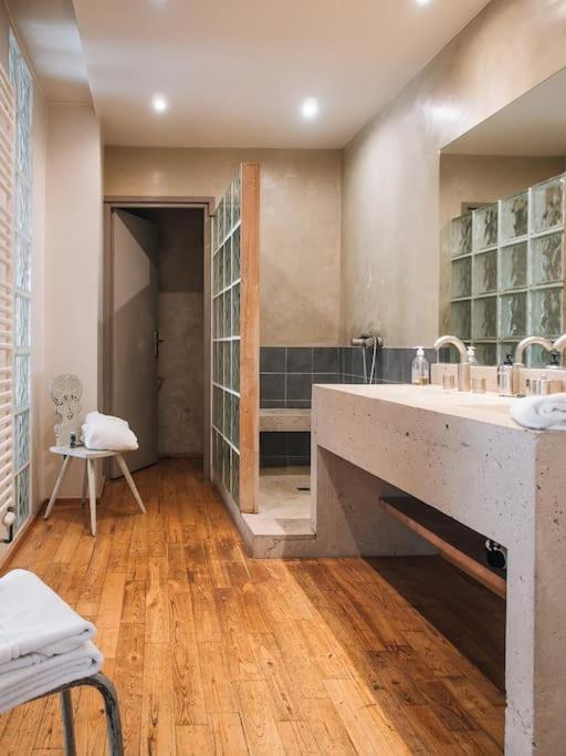 Le Loft Du Vieux-port - St Victor Apartment Marseilles