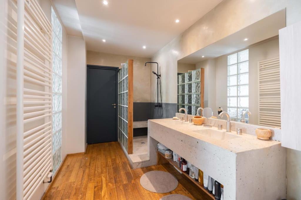 Le Loft Du Vieux-port - St Victor Apartment Marseilles