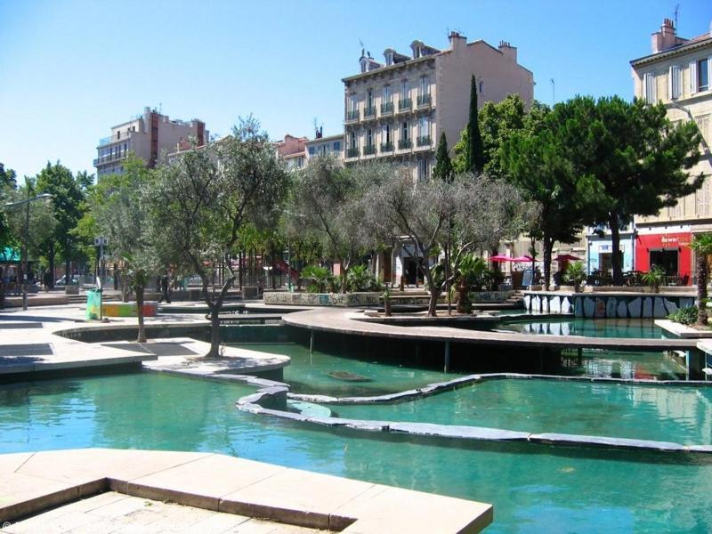 Apartment La Plaine Cours Julien: Creative Quarter Private Marseille