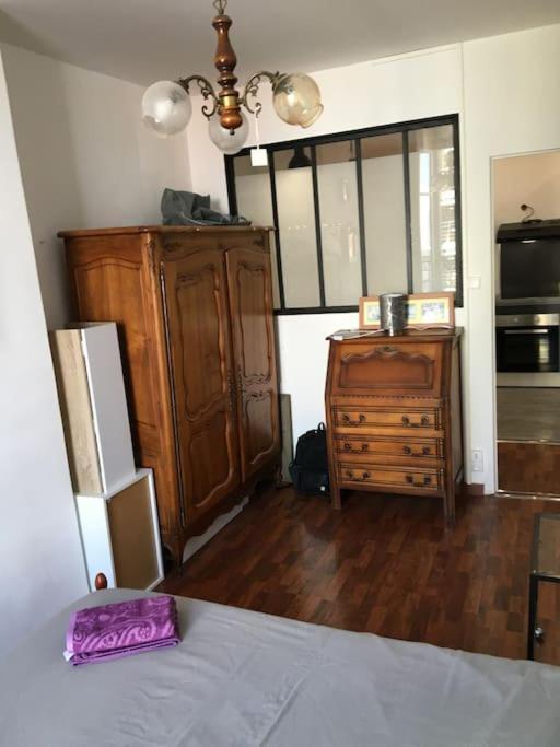 Flc-2 Rooms, 6p, Lift, Balconies, Quiet, Station 5 Mins Apartamento