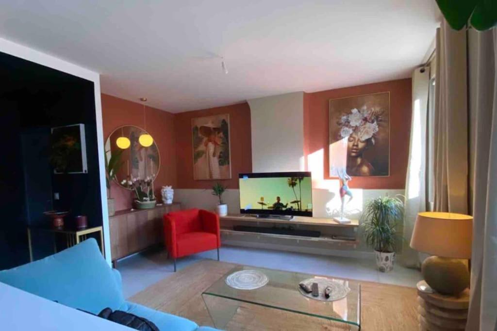 Apartment Plein Coeur De La Plaine *