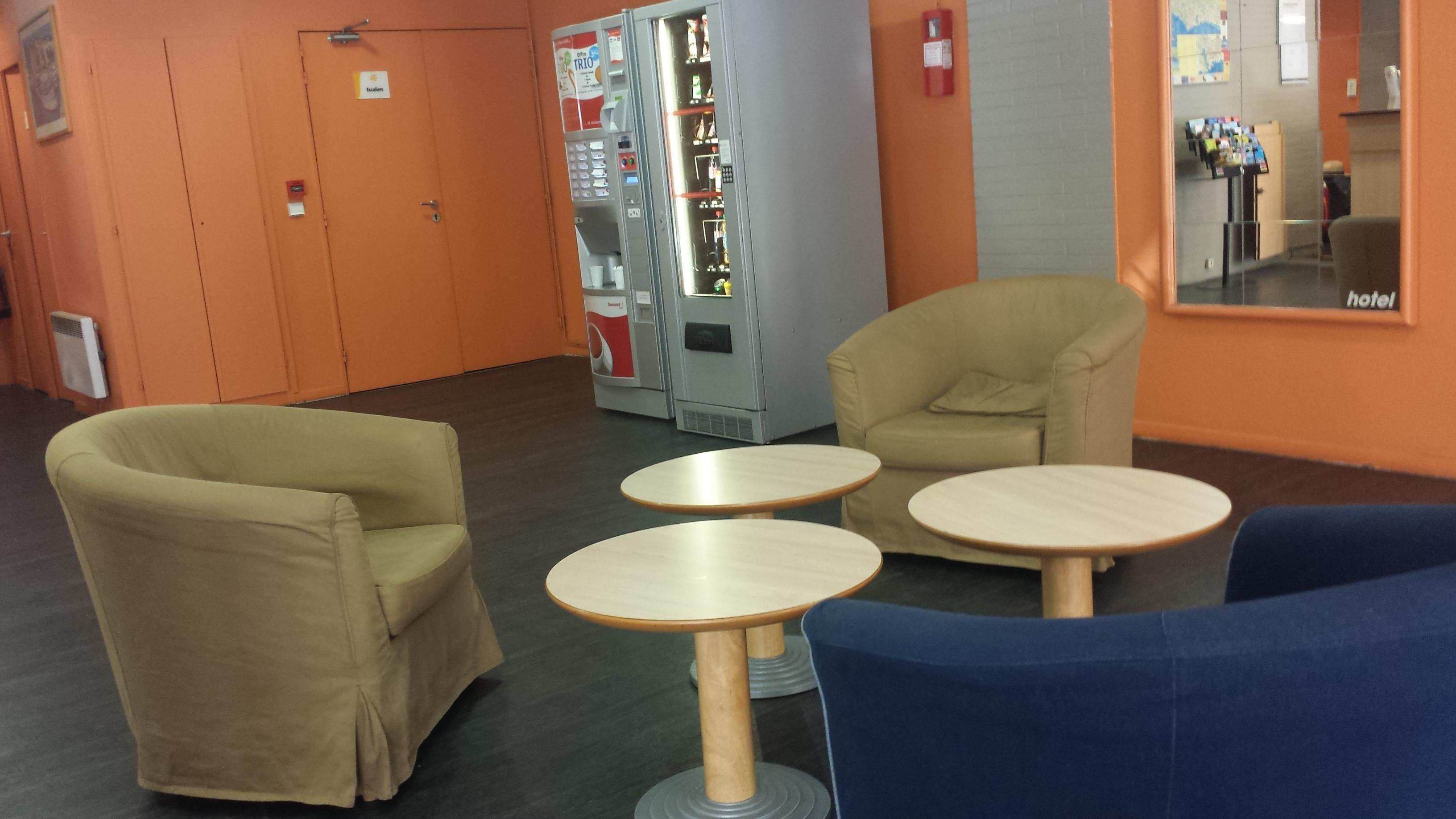 Hotel Ibis Centre Prefecture 3*