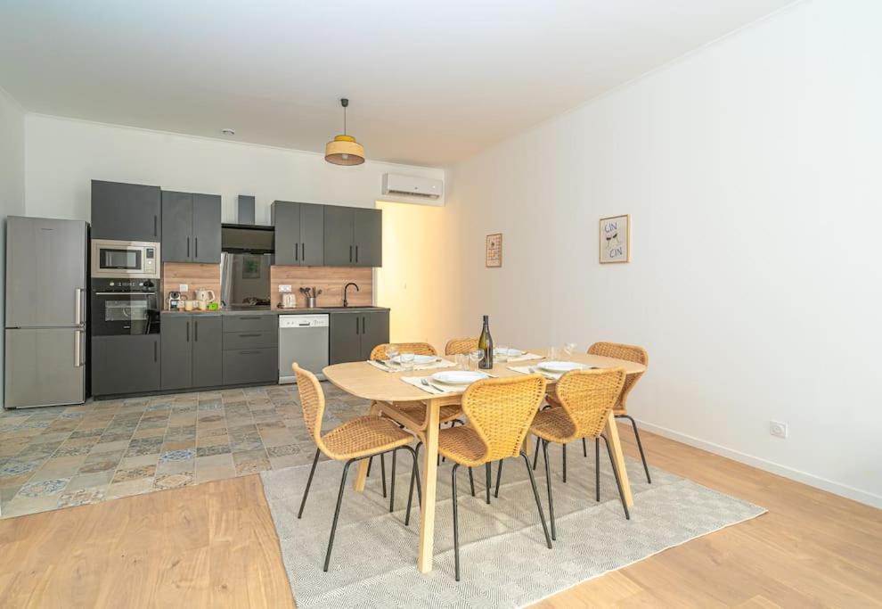 Appartement Le Rome -hyper Centre 3 Chambres Climatises *