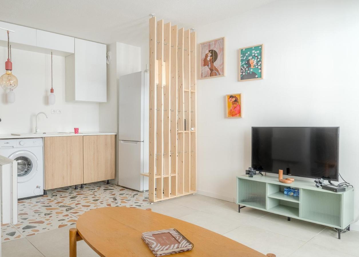 Apartamento T2 Avec Balcon - Chaves Marsella