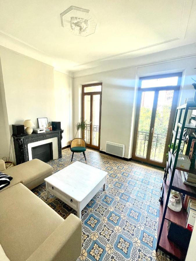 T2 Lumineux Et Traversant A 2 Min Du Parc Lonchamps Appartement Marseilles