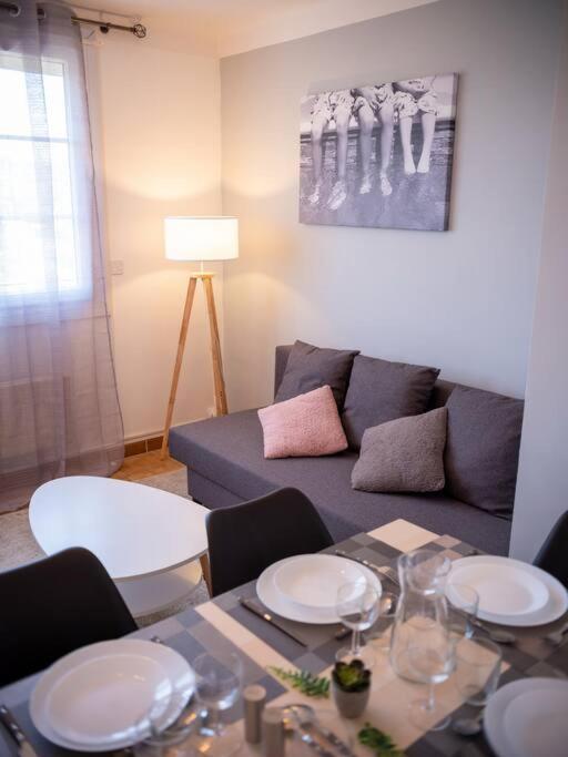 Apartment Tout Equipe Traversant 6 A 8 Couchages