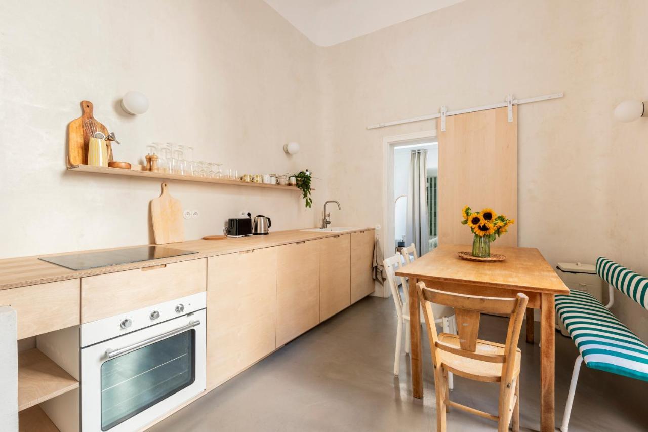 Loft Calme Et Design Vieux-port Apartment