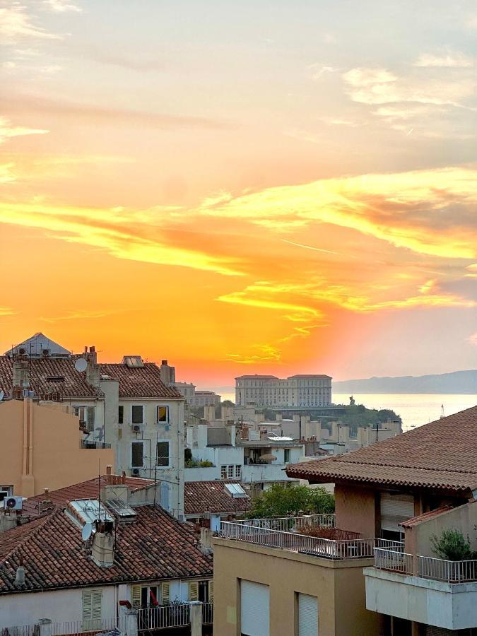 Cote Vieux Port - 105m2 - Port & Sea View Apartamento Marselha