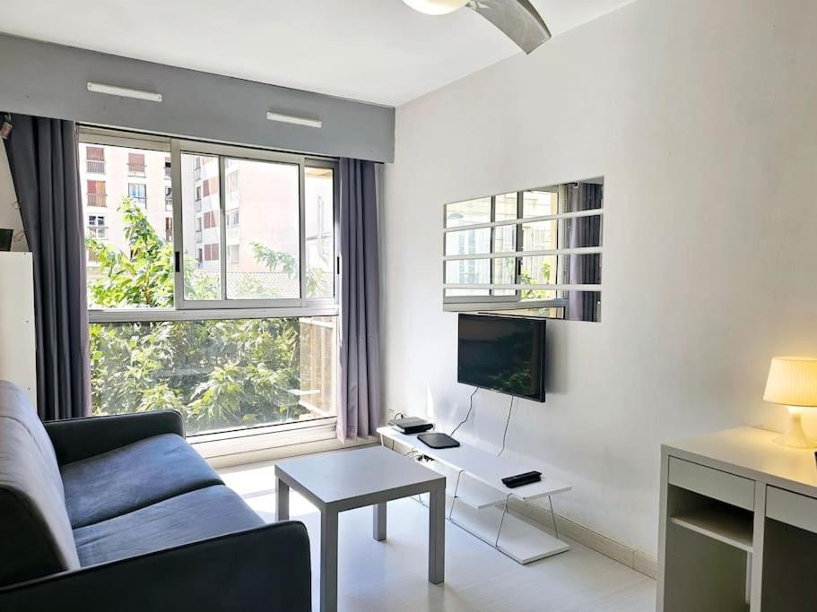 Appartement Cosy - Estiennes D'orves - Hyper Students Close To Metro And Vieux-port Marseilles