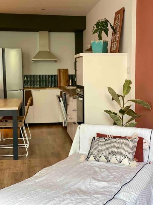 T4 Renove, Clim, Internet & Netflix, Confort Apartment
