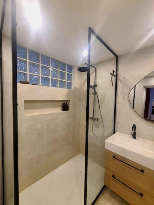 T4 Renove, Clim, Internet & Netflix, Confort * Marseille