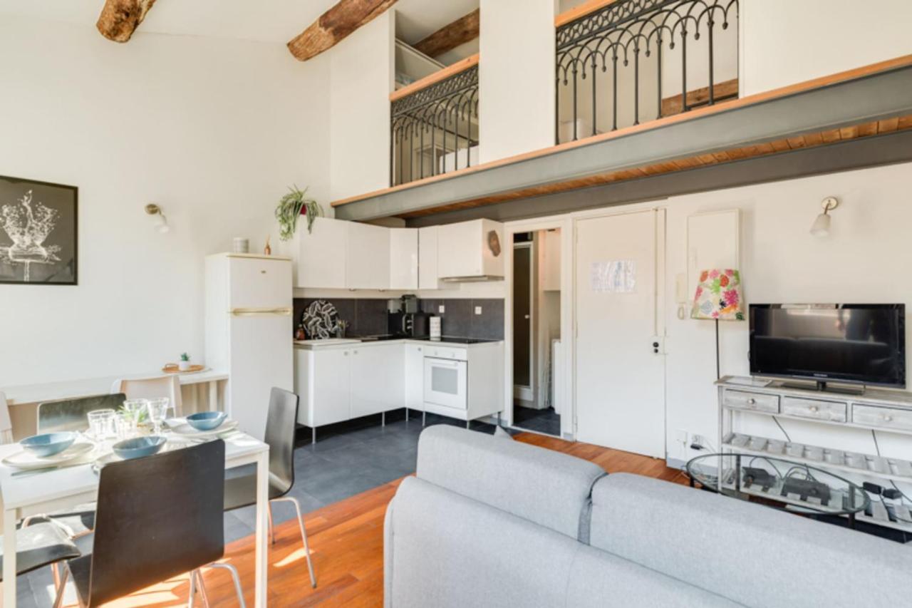 Superb With Mezzanine By Keeper Apartment