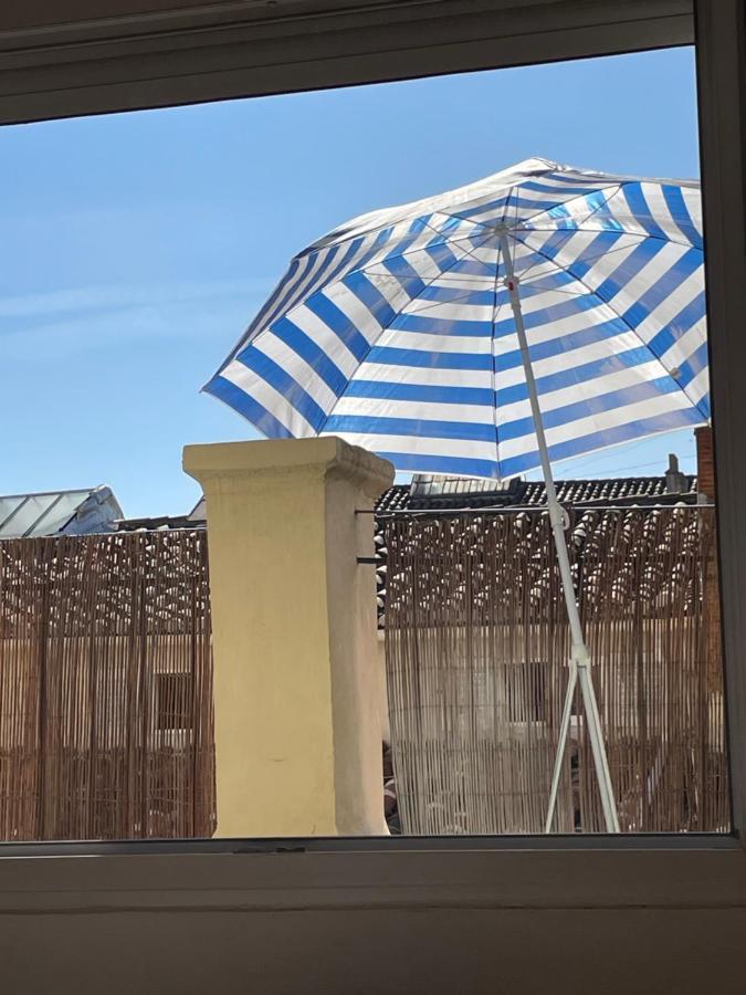 Petit Nid Plein Soleil Avec Terrasse *