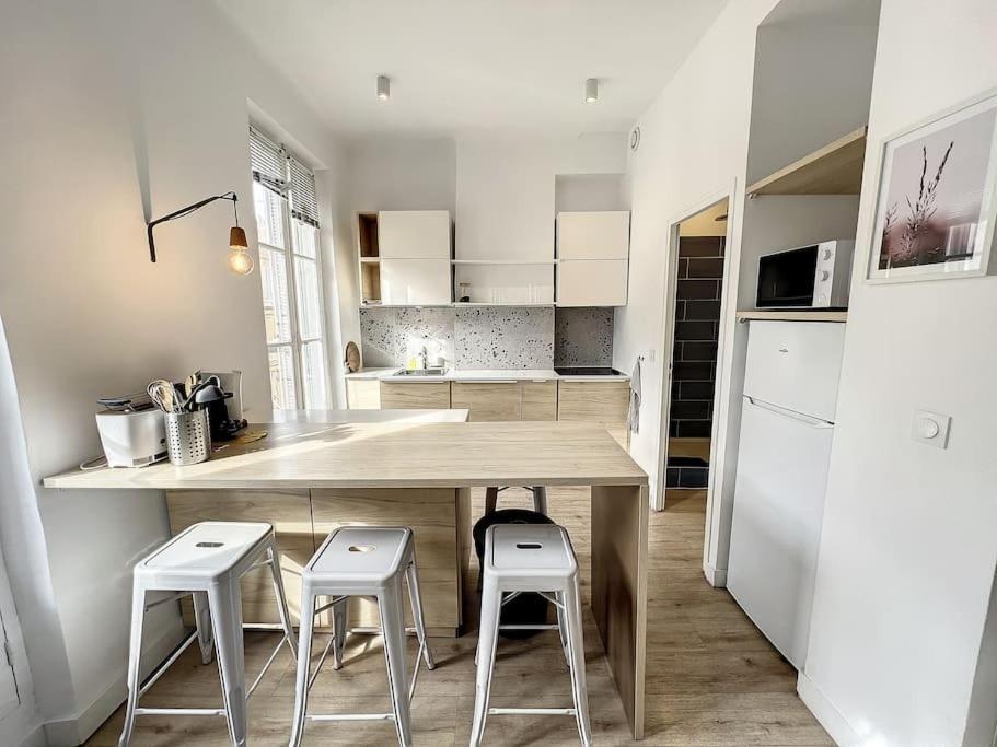 Place - Lumineux Au Coeur De La Joliette Apartamento Marselha