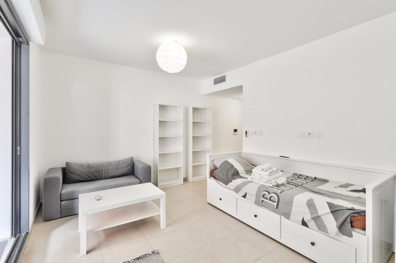 Appartement T1 Avec Terrasse Vue Sur La Major Marseilles